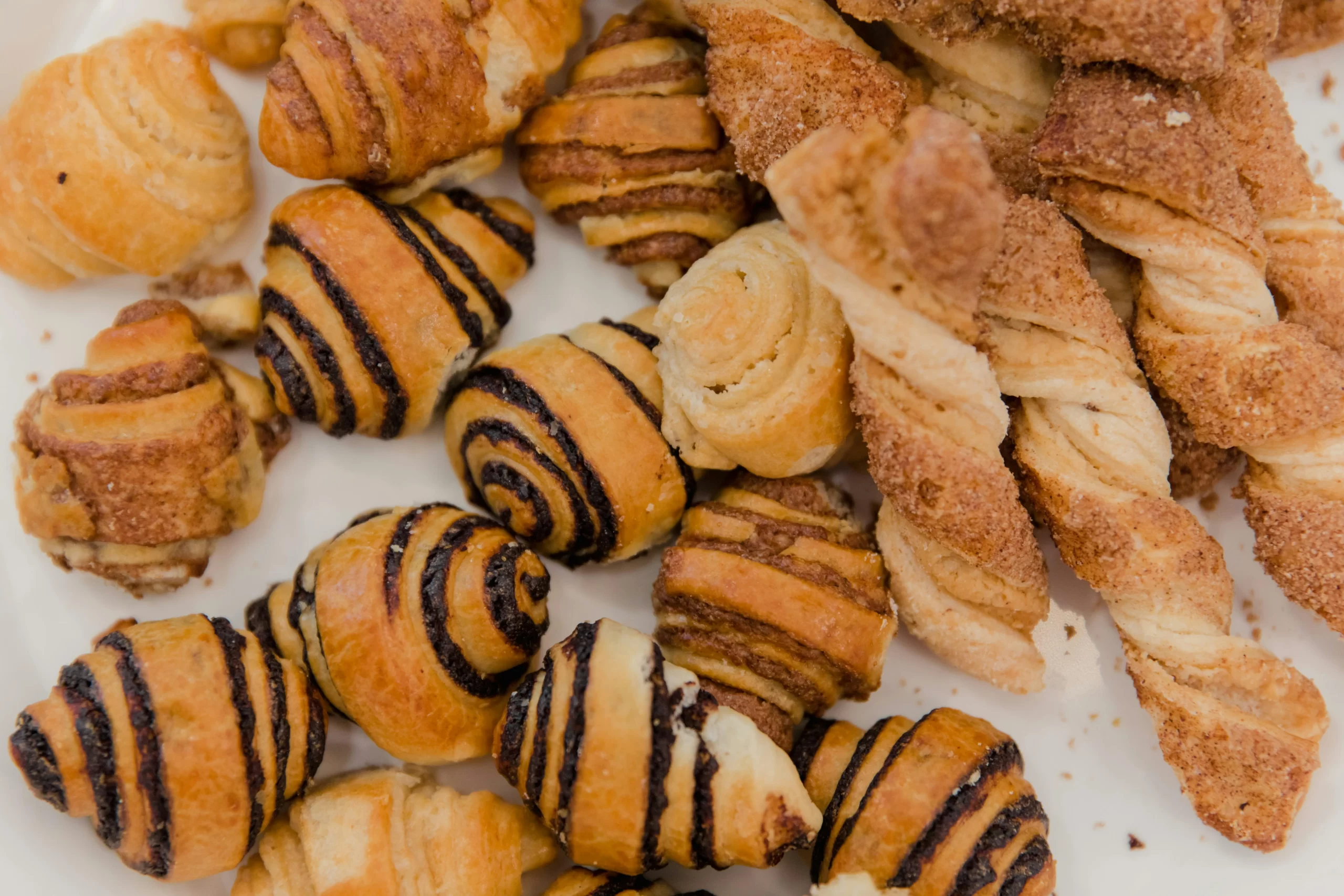 halal bakery in london