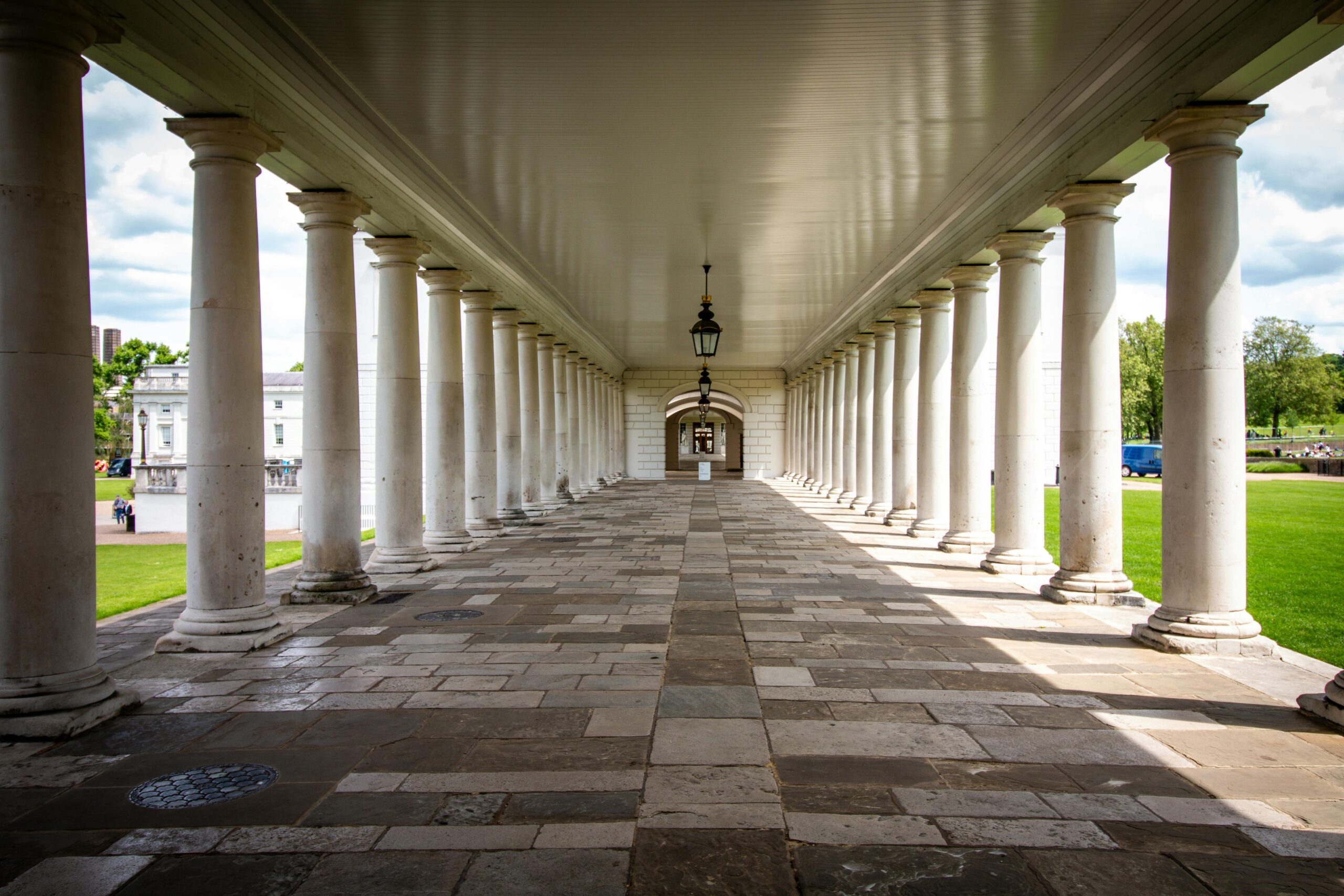  most haunted places in London England
